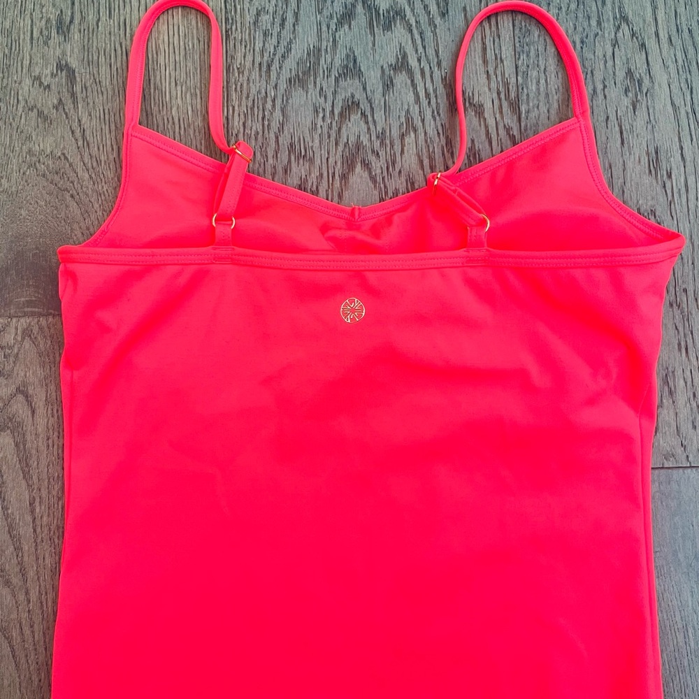 Lily Pulitzer Cassis scalloped luxletic tank, Medium - Picture 2 of 3